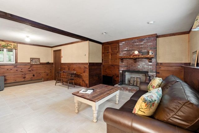 25 Lisa Lane, Reading, MA 01867