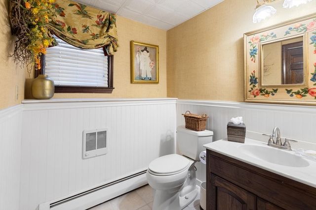 25 Lisa Lane, Reading, MA 01867