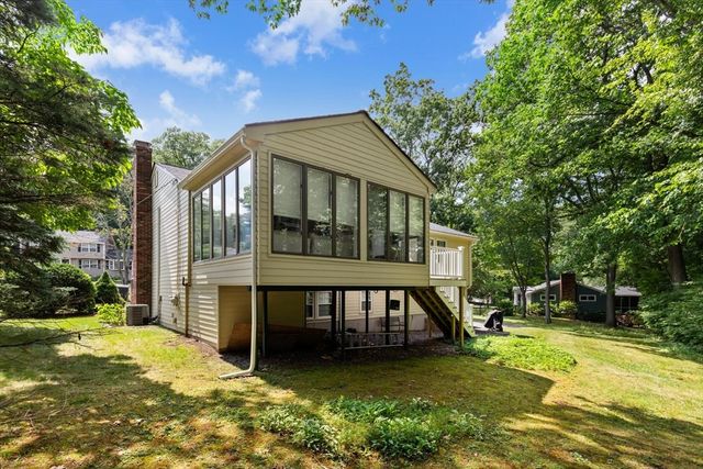 25 Lisa Lane, Reading, MA 01867