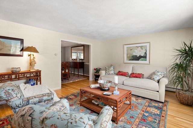 25 Lisa Lane, Reading, MA 01867