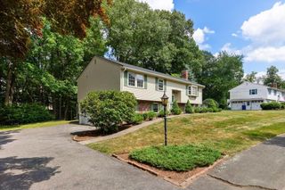 25 Lisa Lane, Reading, MA 01867