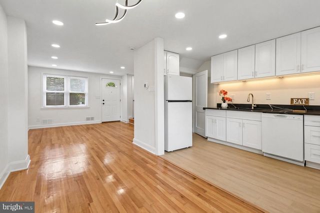 1403 DARTMOUTH AVE, Baltimore, MD 21234