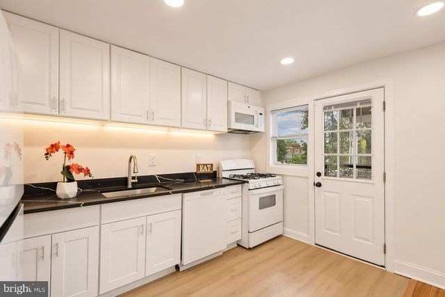 1403 DARTMOUTH AVE, Baltimore, MD 21234