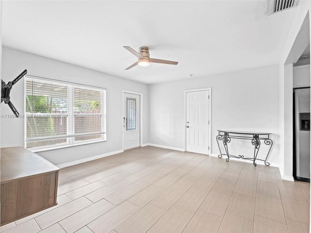 1432 NE 5th Ave, Fort Lauderdale, FL 33304
