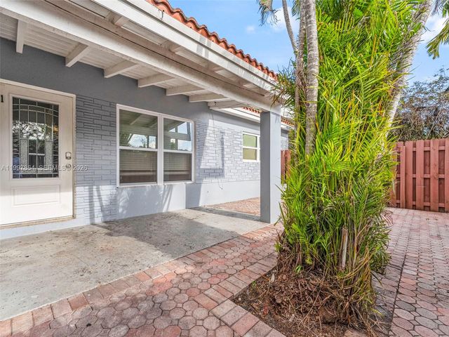 1432 NE 5th Ave, Fort Lauderdale, FL 33304