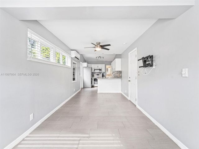 1432 NE 5th Ave, Fort Lauderdale, FL 33304