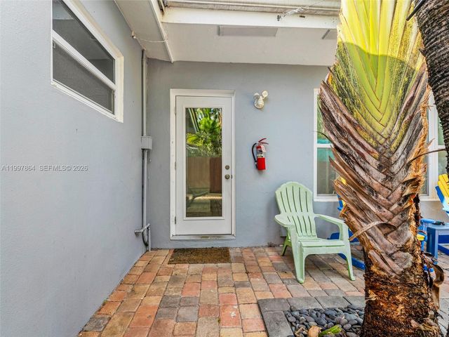 1432 NE 5th Ave, Fort Lauderdale, FL 33304