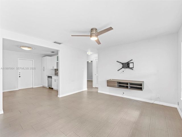 1432 NE 5th Ave, Fort Lauderdale, FL 33304