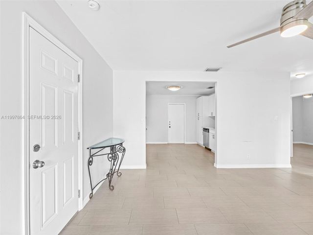 1432 NE 5th Ave, Fort Lauderdale, FL 33304