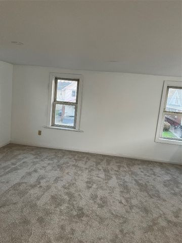 254 E 30TH Street, Erie, PA 16504