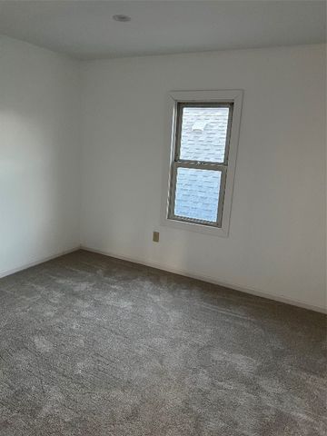 254 E 30TH Street, Erie, PA 16504