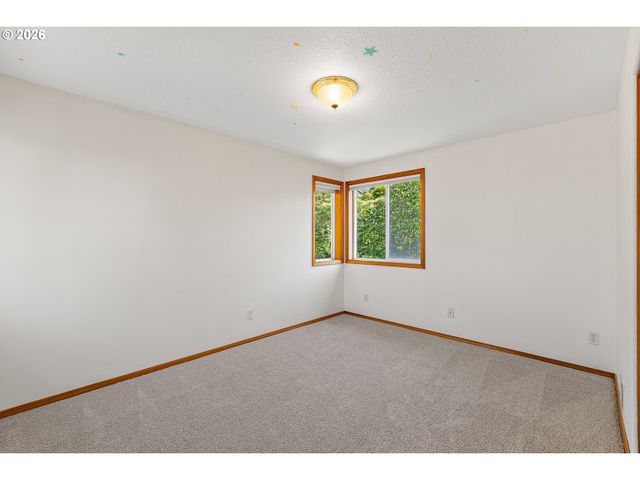 9260 Sw SKOKOMISH Ln, Tualatin, OR 97062