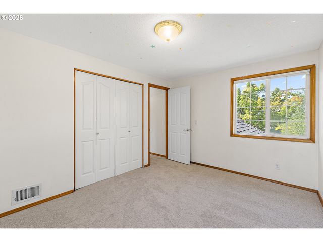 9260 Sw SKOKOMISH Ln, Tualatin, OR 97062