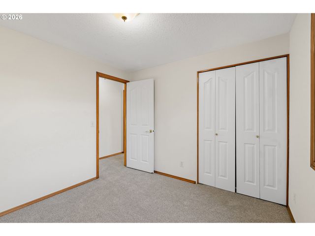 9260 Sw SKOKOMISH Ln, Tualatin, OR 97062