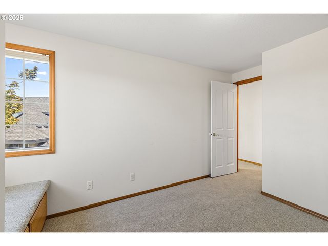 9260 Sw SKOKOMISH Ln, Tualatin, OR 97062