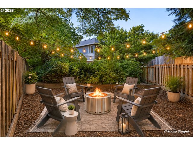 9260 Sw SKOKOMISH Ln, Tualatin, OR 97062