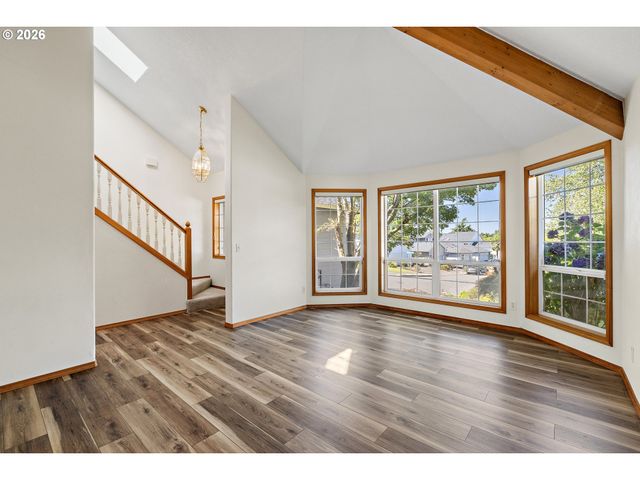 9260 Sw SKOKOMISH Ln, Tualatin, OR 97062