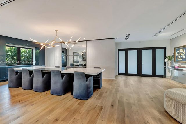 2152 Prairie Avenue, Miami Beach, FL 33139