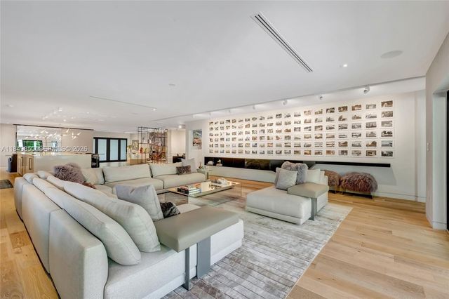 2152 Prairie Avenue, Miami Beach, FL 33139