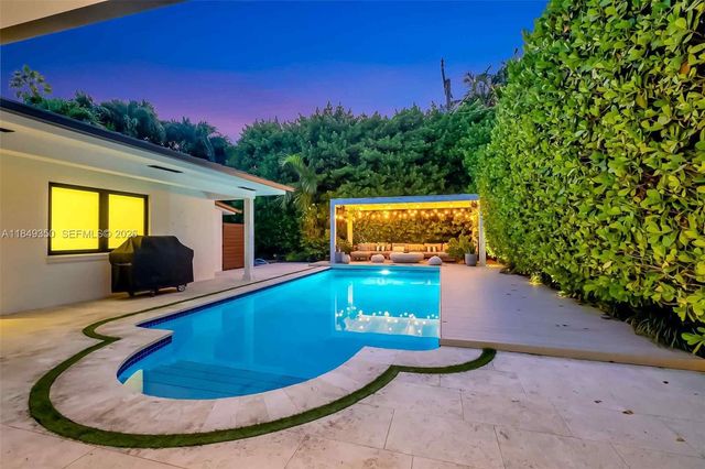 2152 Prairie Avenue, Miami Beach, FL 33139