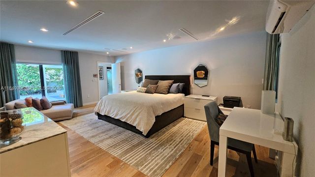 2152 Prairie Avenue, Miami Beach, FL 33139