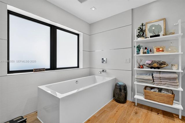 2152 Prairie Avenue, Miami Beach, FL 33139