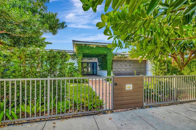 2152 Prairie Avenue, Miami Beach, FL 33139