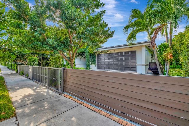 2152 Prairie Avenue, Miami Beach, FL 33139