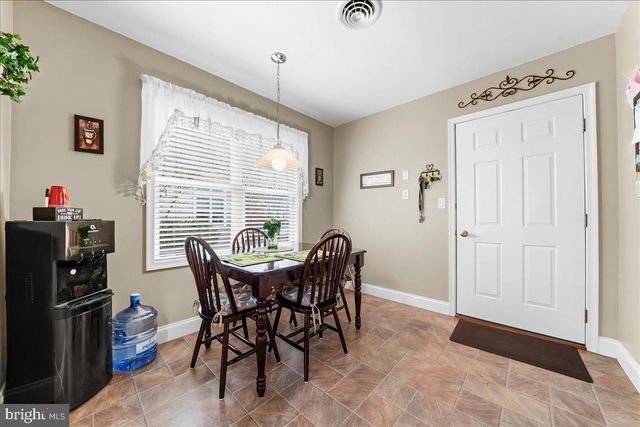 1011 PERCY LN, Lebanon, PA 17042