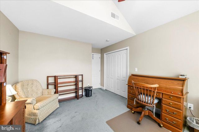 1011 PERCY LN, Lebanon, PA 17042