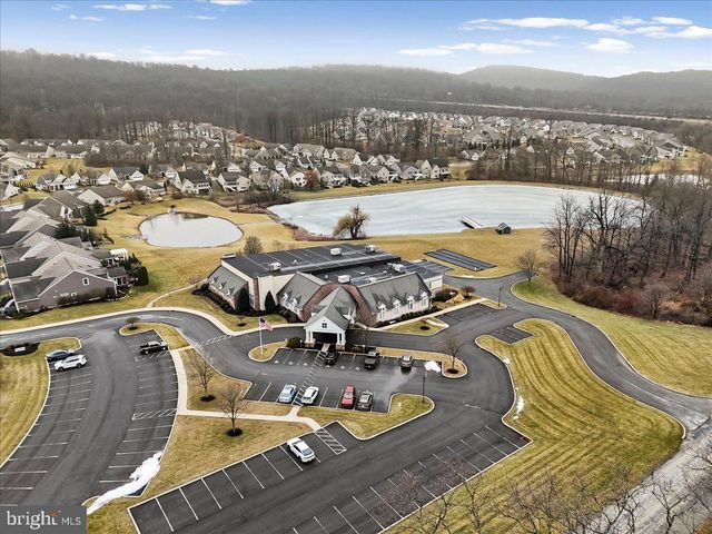 1011 PERCY LN, Lebanon, PA 17042