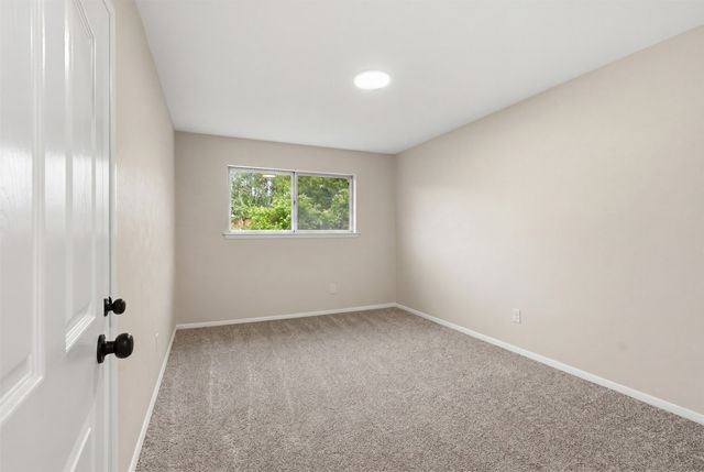 2112 Stonegate Drive N, Bedford, TX 76021