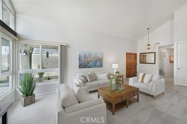 16672 Bolero Ln, Huntington Beach, CA 92649