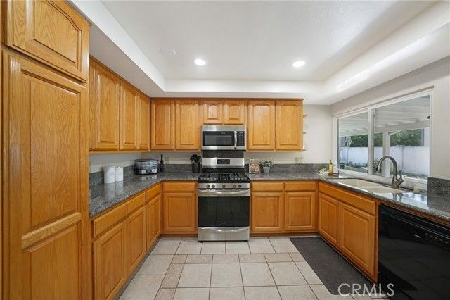 16672 Bolero Ln, Huntington Beach, CA 92649