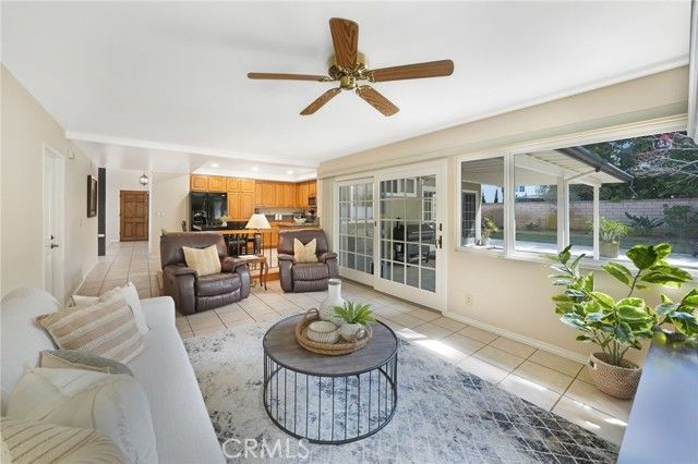 16672 Bolero Ln, Huntington Beach, CA 92649