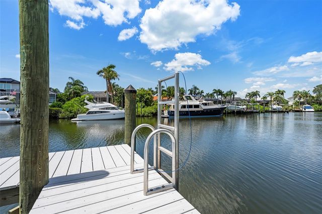 949 ALLEGRO LANE, Apollo Beach, FL 33572
