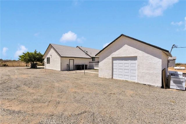 8038 Begonia Road, Phelan, CA 92371