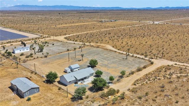 8038 Begonia Road, Phelan, CA 92371