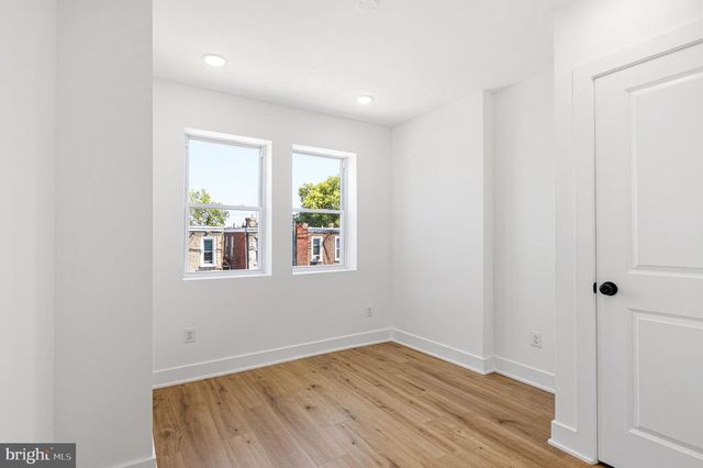 5817 WALNUT ST, Philadelphia, PA 19139