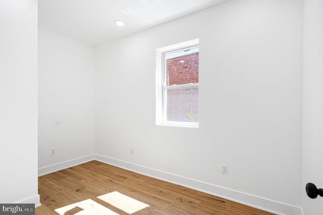 5817 WALNUT ST, Philadelphia, PA 19139