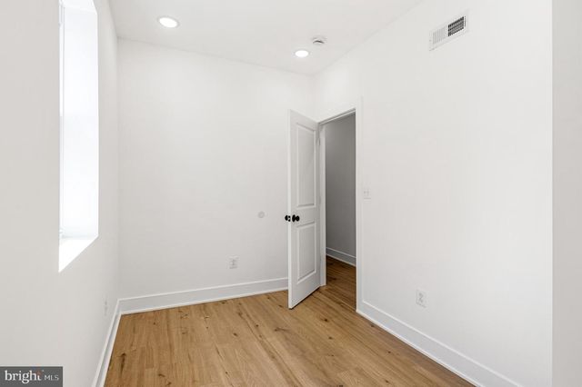 5817 WALNUT ST, Philadelphia, PA 19139