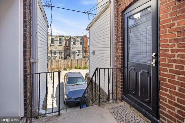 5817 WALNUT ST, Philadelphia, PA 19139