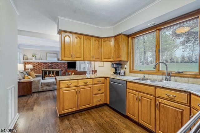 7 Heritage Dr, Sparta Twp., NJ 07871