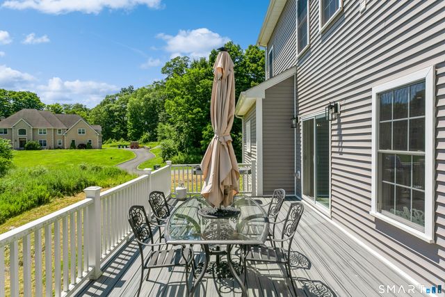 4 Darcangelo Drive, Brookfield, CT 06804