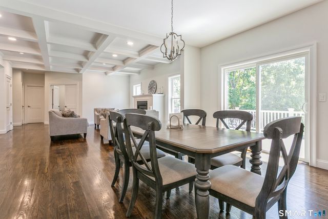 4 Darcangelo Drive, Brookfield, CT 06804