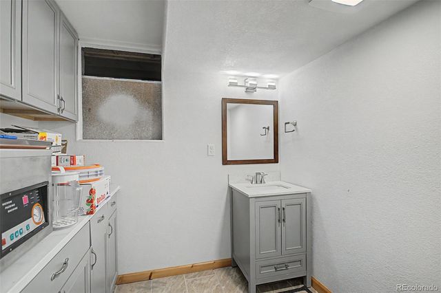 20950 E Ida Avenue, Centennial, CO 80015