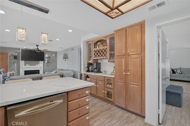 1912 Silverwood Circle, Corona, CA 92881