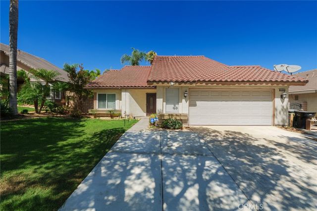 1912 Silverwood Circle, Corona, CA 92881