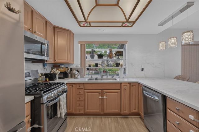 1912 Silverwood Circle, Corona, CA 92881