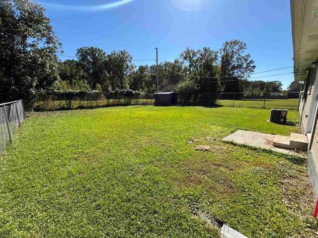 2007 Cloverdale Road, Jacksonville, AR 72076